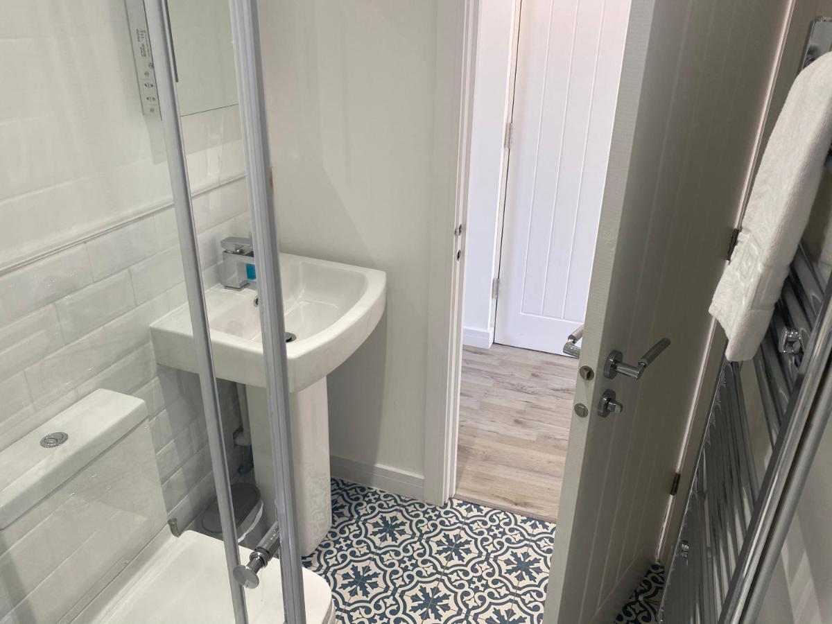 Stylish Pontcanna Flat Near City Centre Кардиф Екстериор снимка